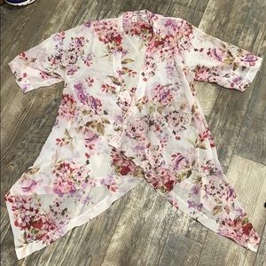 Kimono 👘 flores Rosas